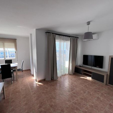 Apartamentos La Caleta Caleta De Velez Esterno foto