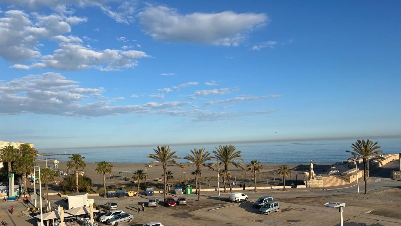 Apartamentos La Caleta Caleta De Velez Esterno foto