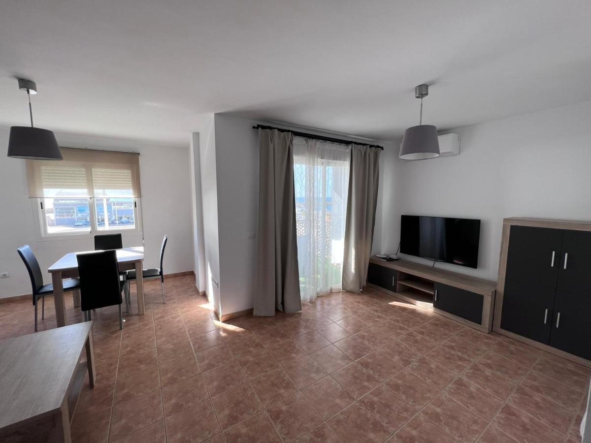 Apartamentos La Caleta Caleta De Velez Esterno foto